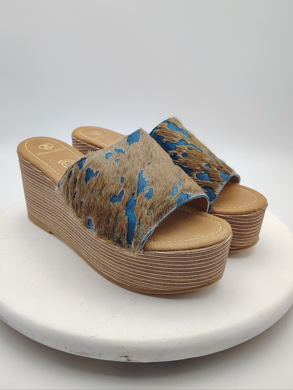 New Alcalas Collection Platform Slide Sandals with Blue/Tan Leather Accents 9